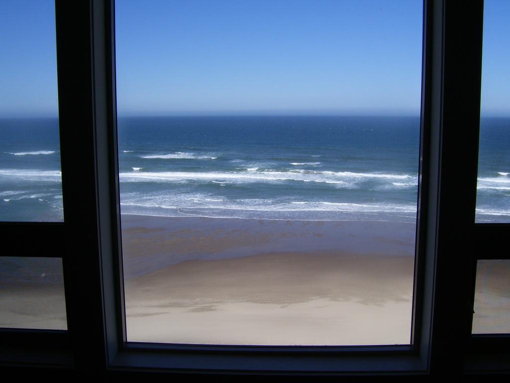 Sea Horse Ocean Front Lodging Lincoln City Rom bilde
