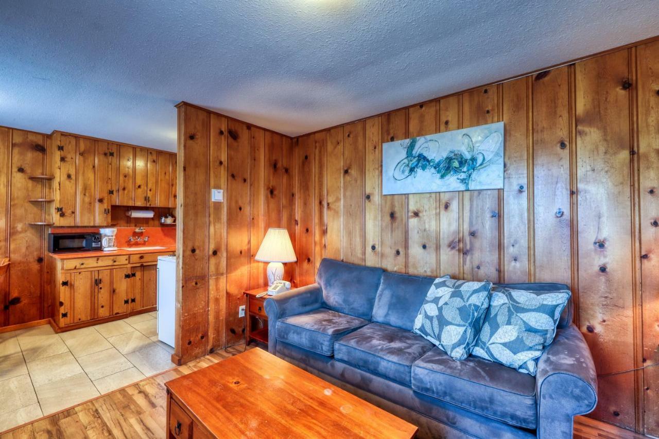 Sea Horse Ocean Front Lodging Lincoln City Rom bilde